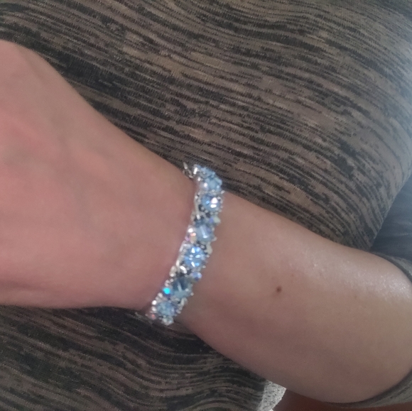 Superb 60s Lisner Hinged Cuff Bracelet Mint - Picture 5 of 11